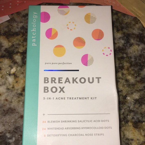 Patchology Breakout Box 3-In-1 Acne RX Kit-NIB - Picture 4 of 12